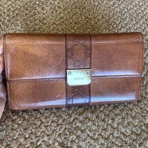 Vintage Gucci Leather Wallet